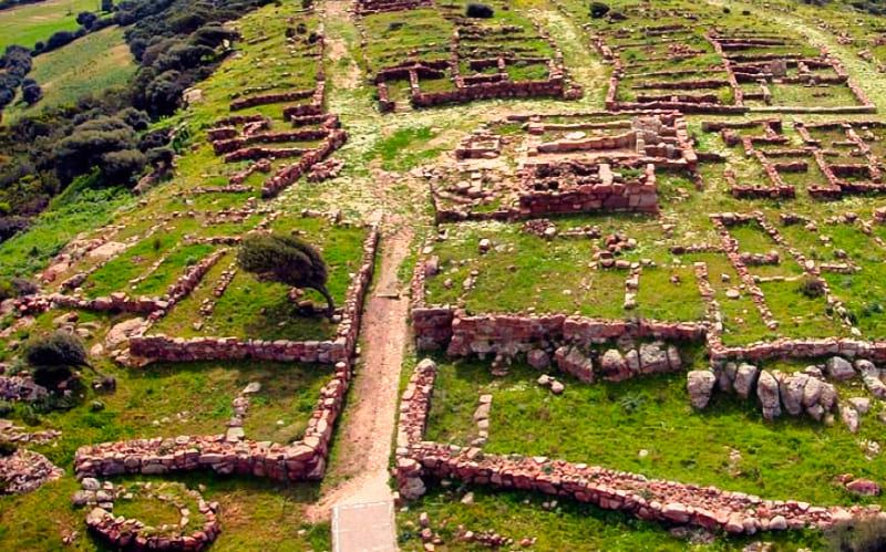 monte-sirai-carbonia cosa-vedere-nel-sulcis-inglesiente-laveria_lamarmora