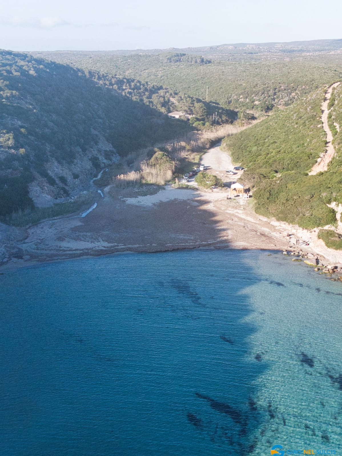 spiaggia-di-cala-lunga-03